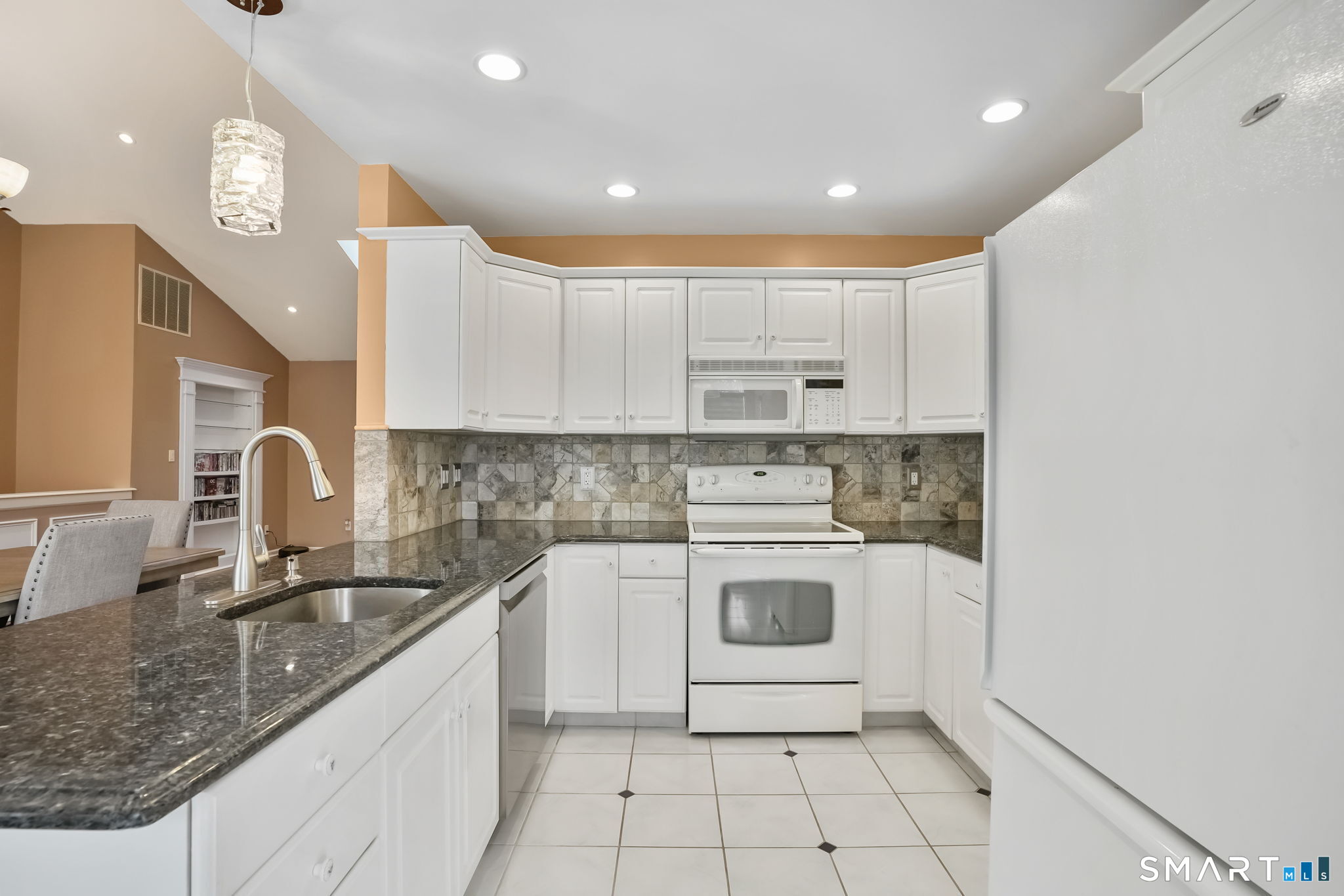 447 Fisher Court Shelton CT 06484