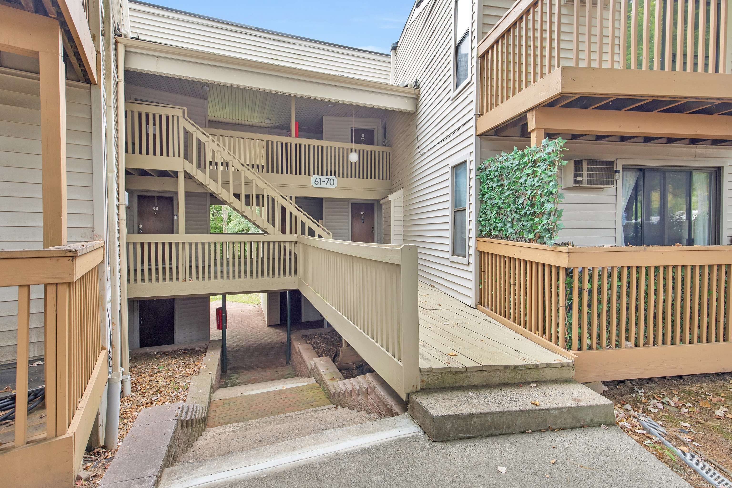 68 Woodland Drive Cromwell CT 06416