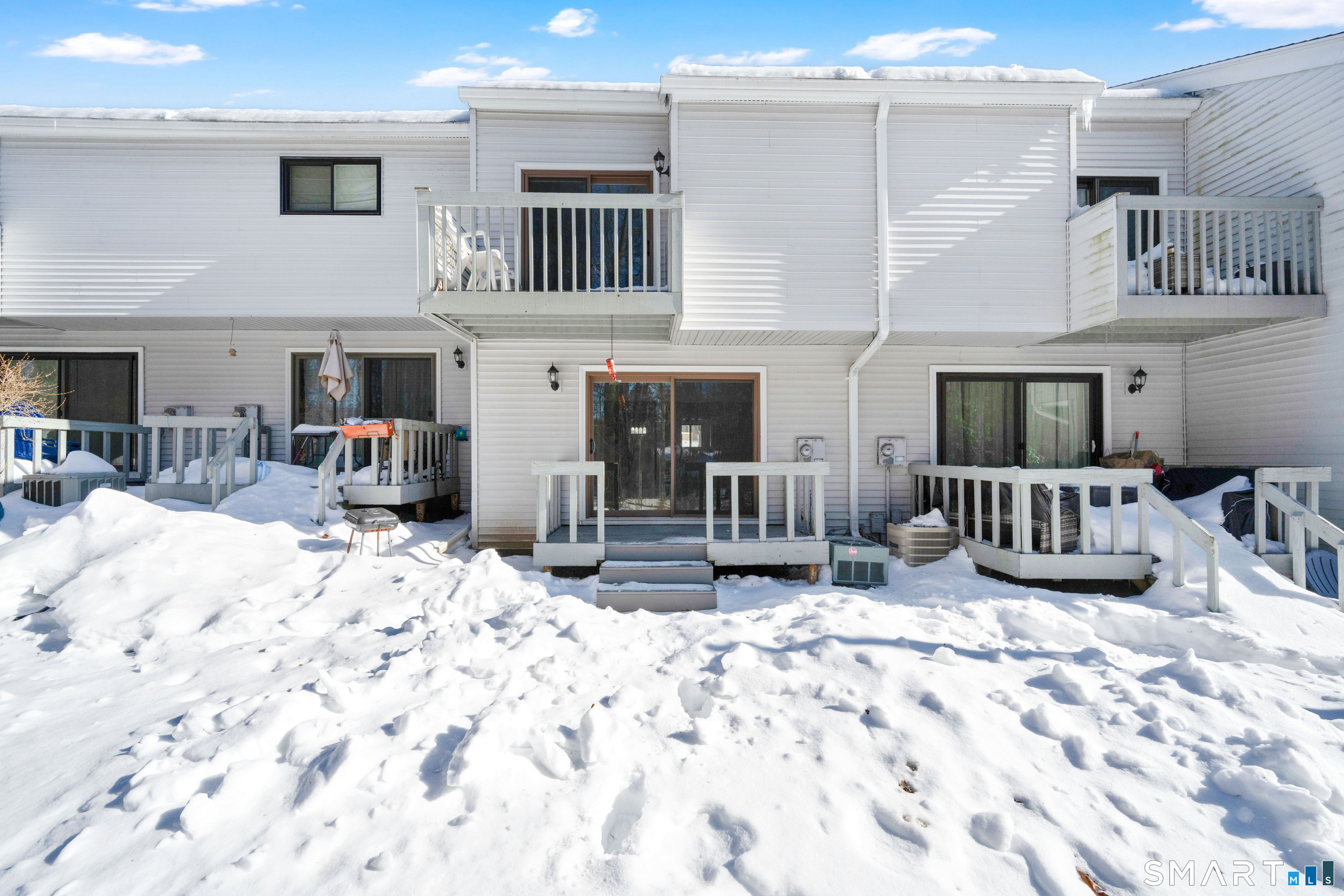 706 Timber Lane Canton CT 06019