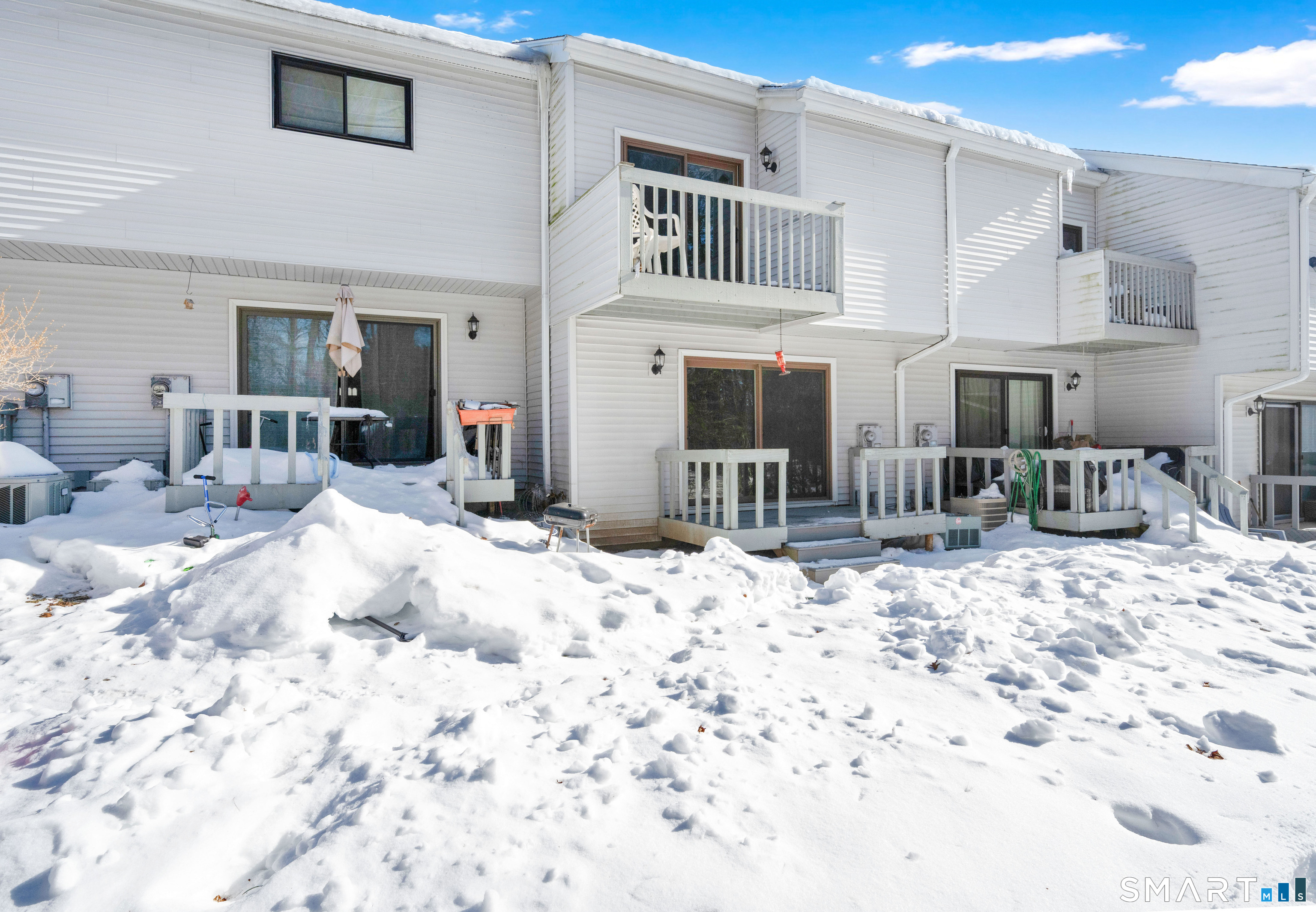 706 Timber Lane Canton CT 06019