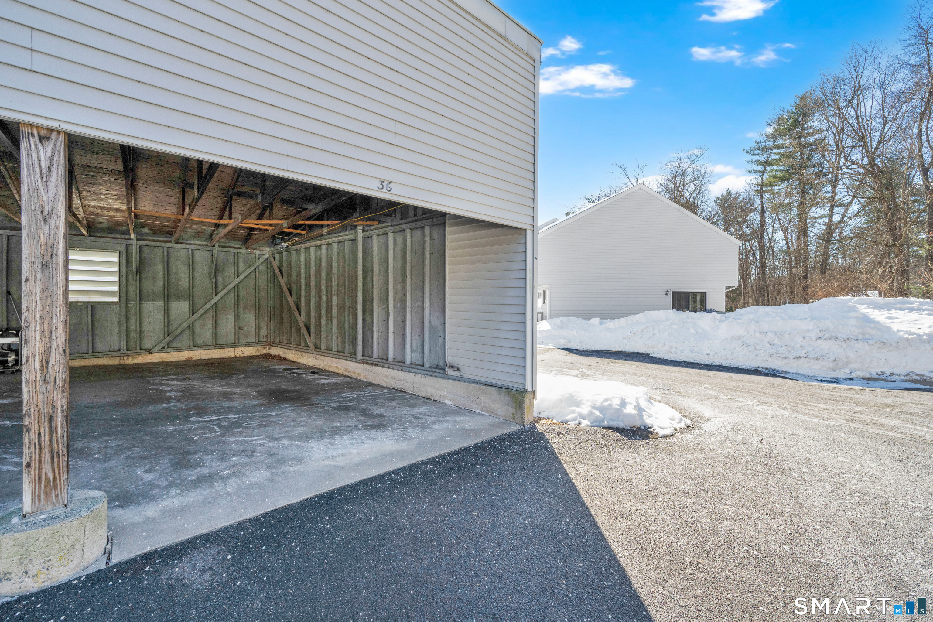 706 Timber Lane Canton CT 06019