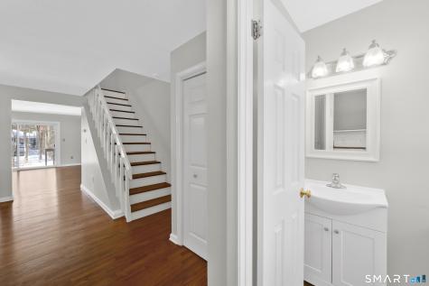 706 Timber Lane Canton CT 06019