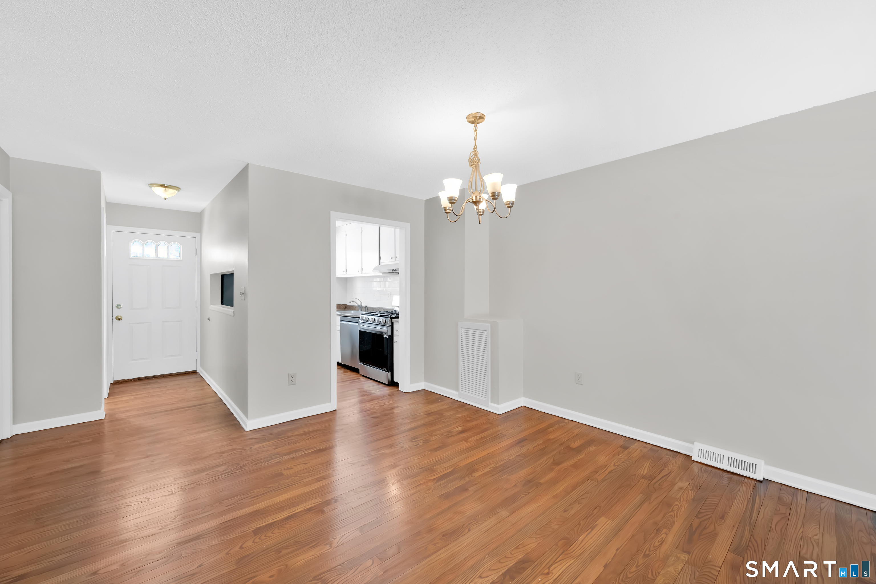 706 Timber Lane Canton CT 06019