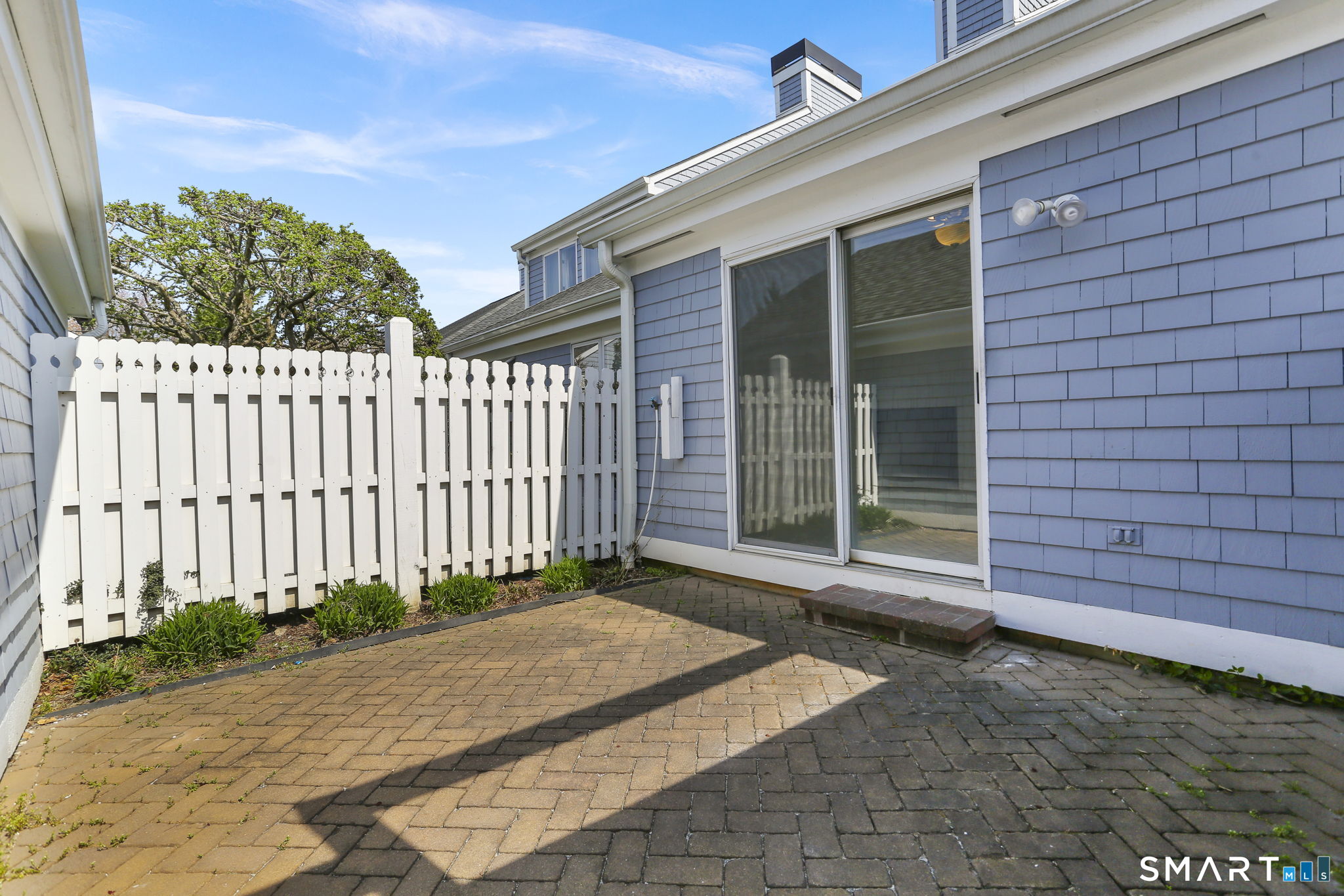 203 Lansdowne Westport CT 06880