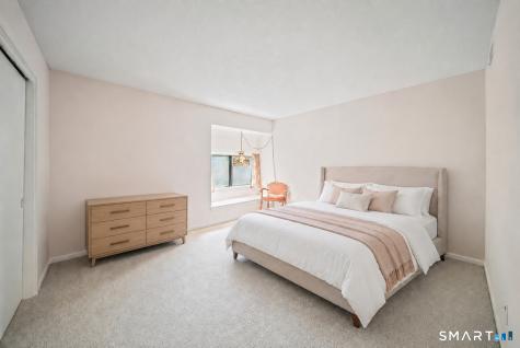 28 Heritage Circle Southbury CT 06488