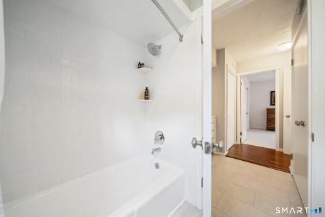 28 Heritage Circle Southbury CT 06488