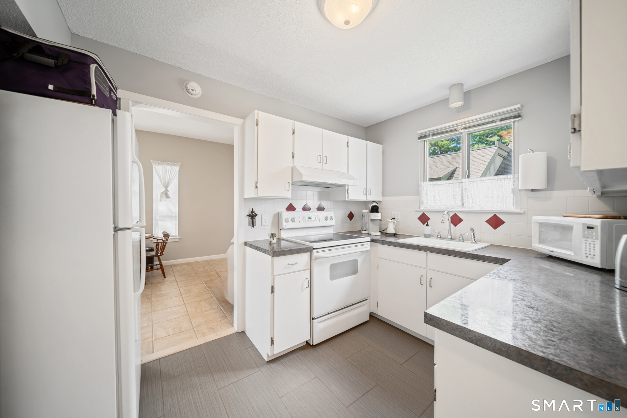 28 Heritage Circle Southbury CT 06488