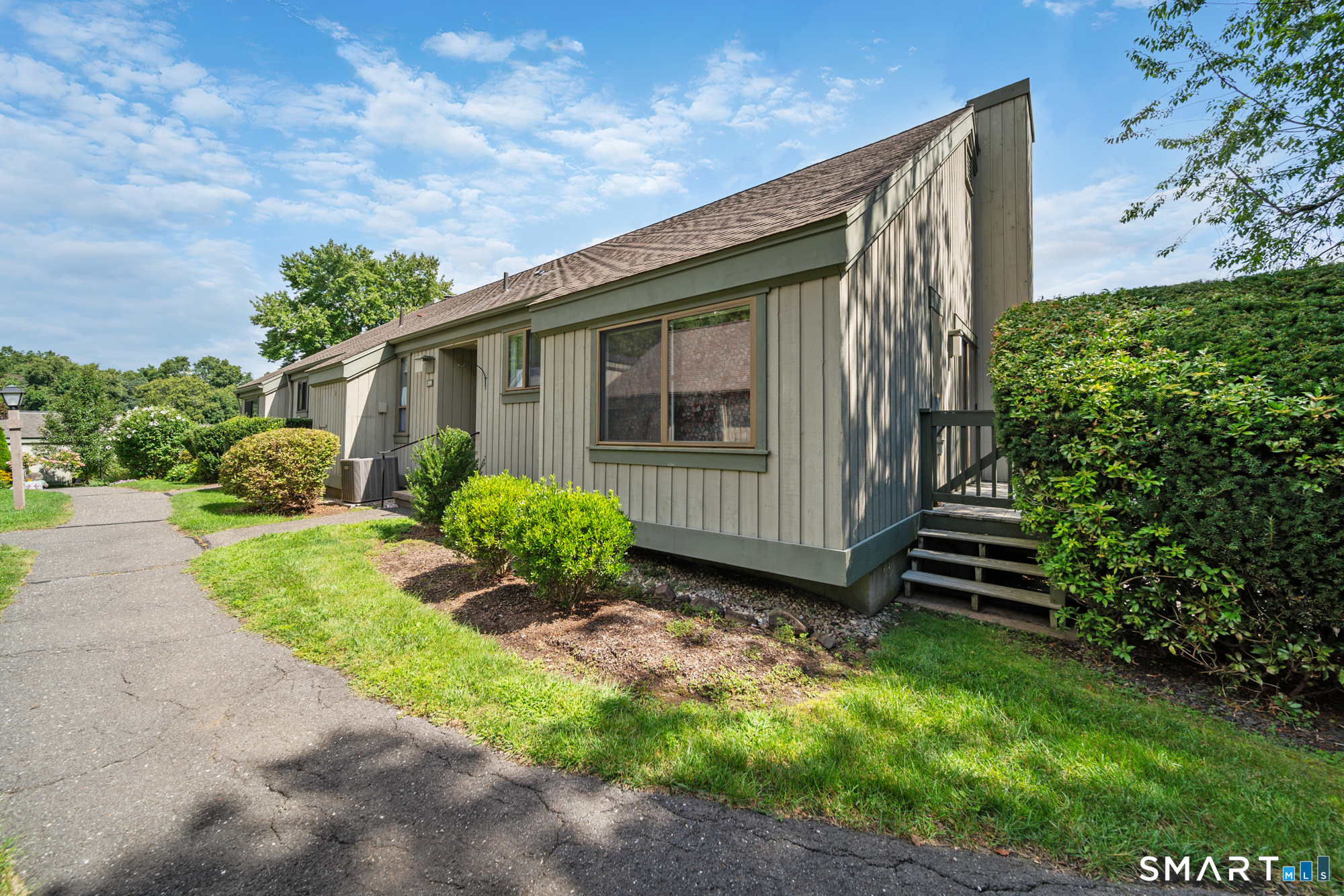 28 Heritage Circle Southbury CT 06488