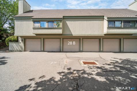 28 Heritage Circle Southbury CT 06488