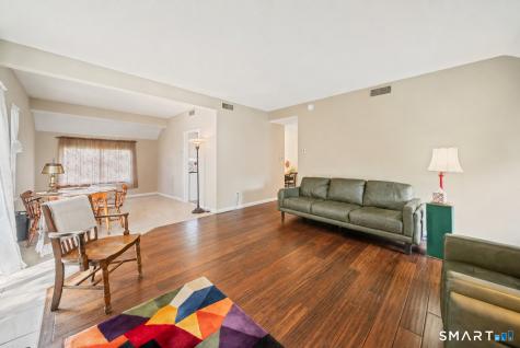 28 Heritage Circle Southbury CT 06488