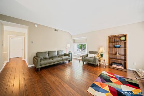 28 Heritage Circle Southbury CT 06488