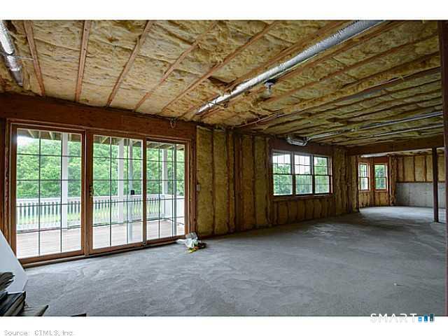 7 Lord Brook Cromwell CT 06416