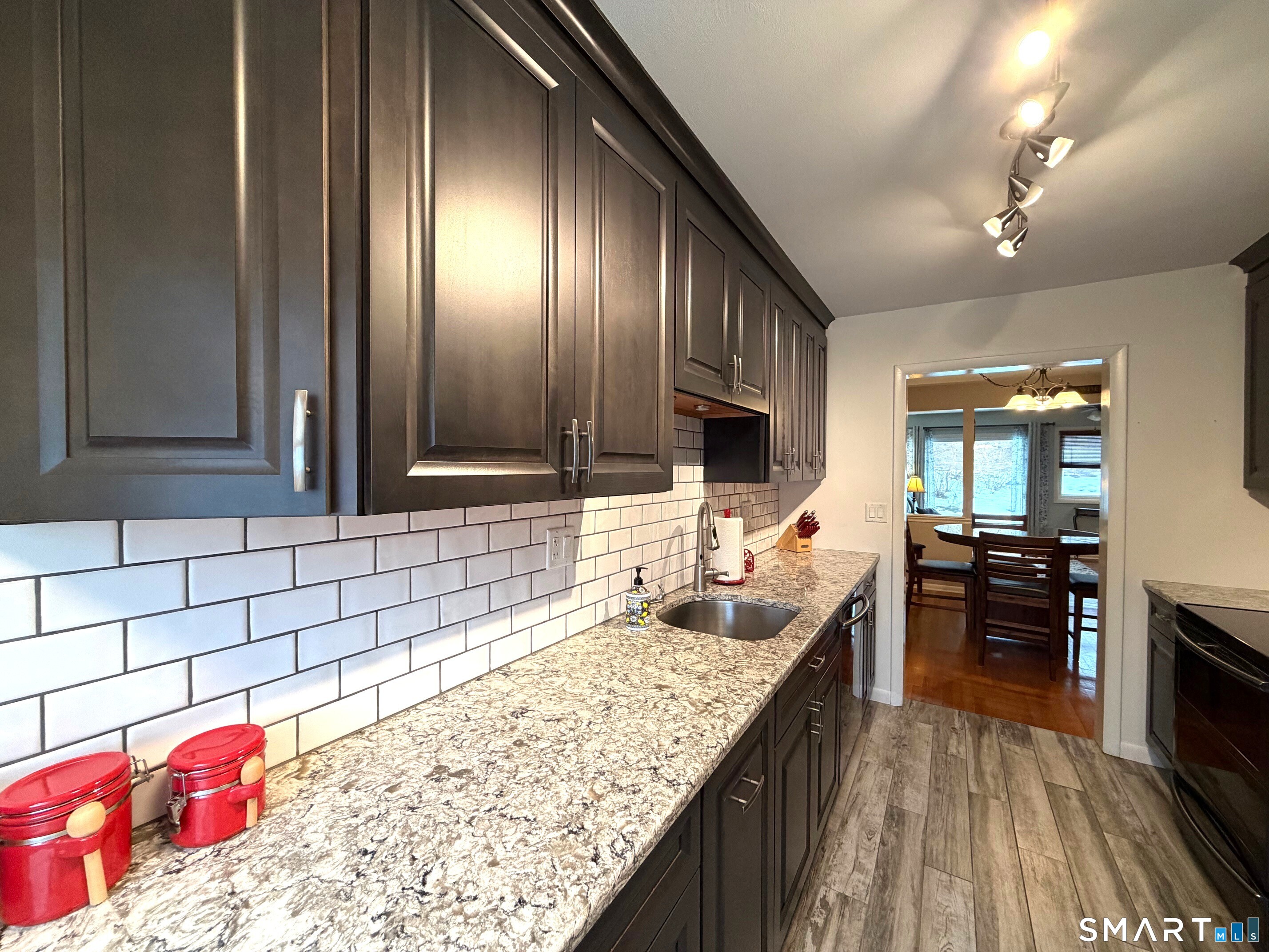 161 Pheasant Lane Branford CT 06405