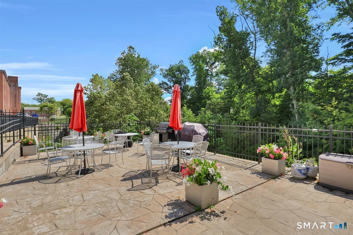 10 Main Street Berlin CT 06037