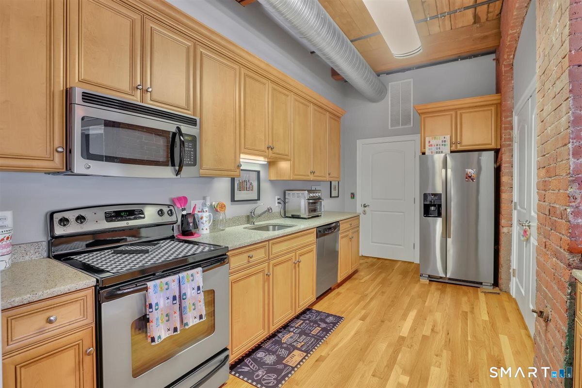 10 Main Street Berlin CT 06037