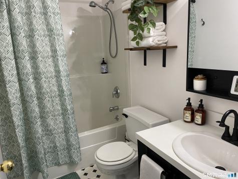 585 Park Road Waterbury CT 06708