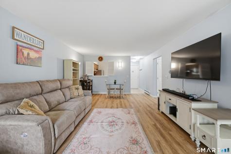 55 Mill Plain Road Danbury CT 06811