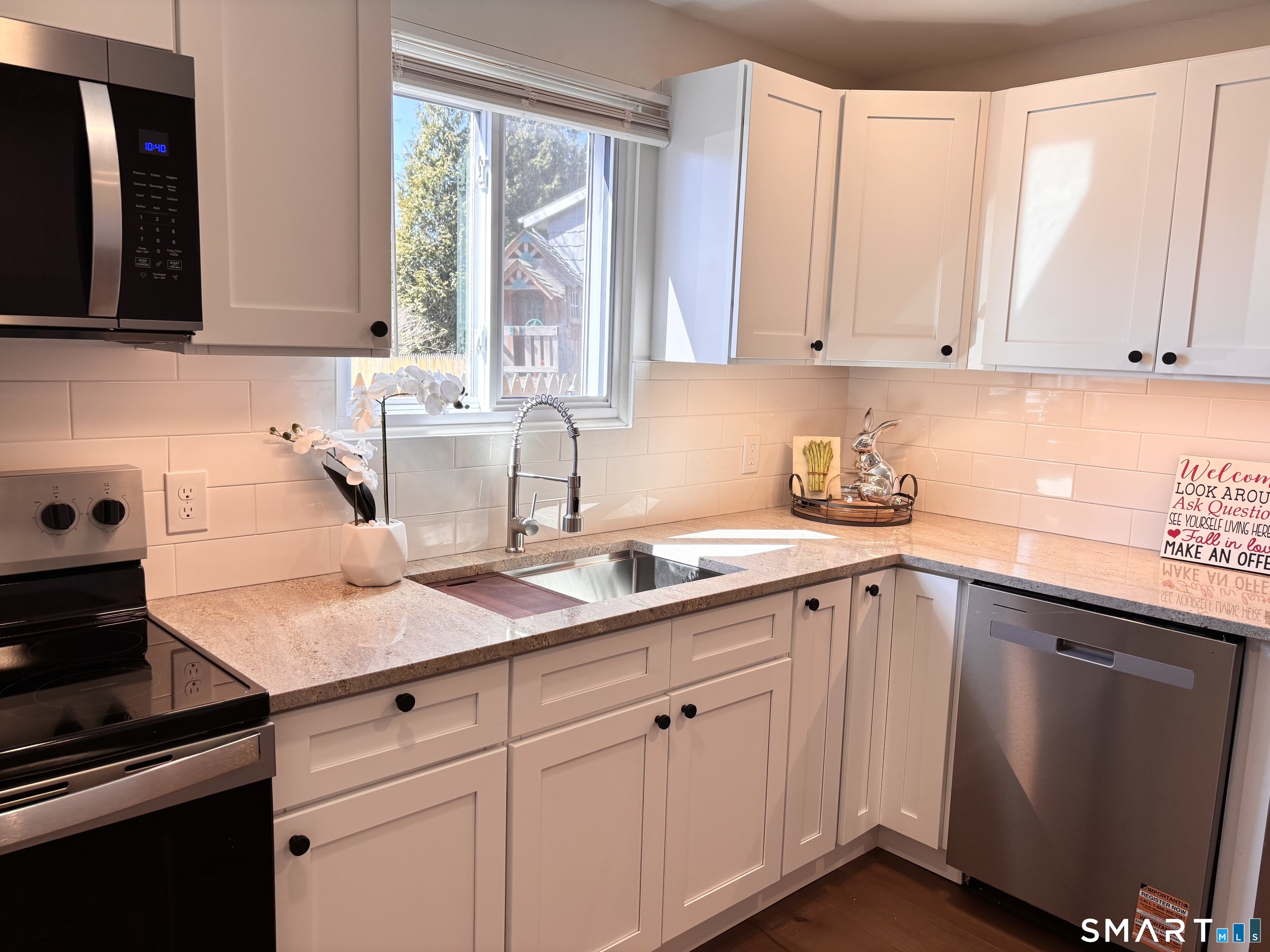 43 George Avenue Groton CT 06340