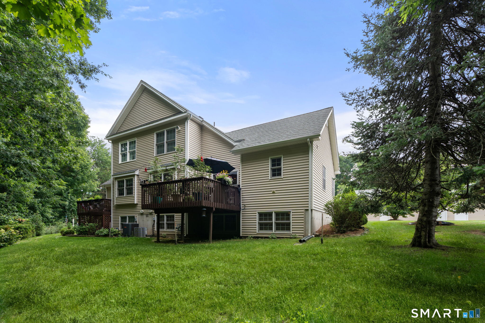 4 Reggie Way East Windsor CT 06016