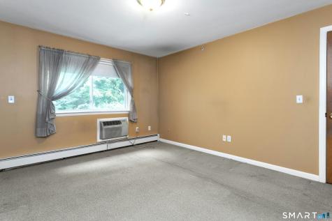 333 Vincellette Street Bridgeport CT 06606