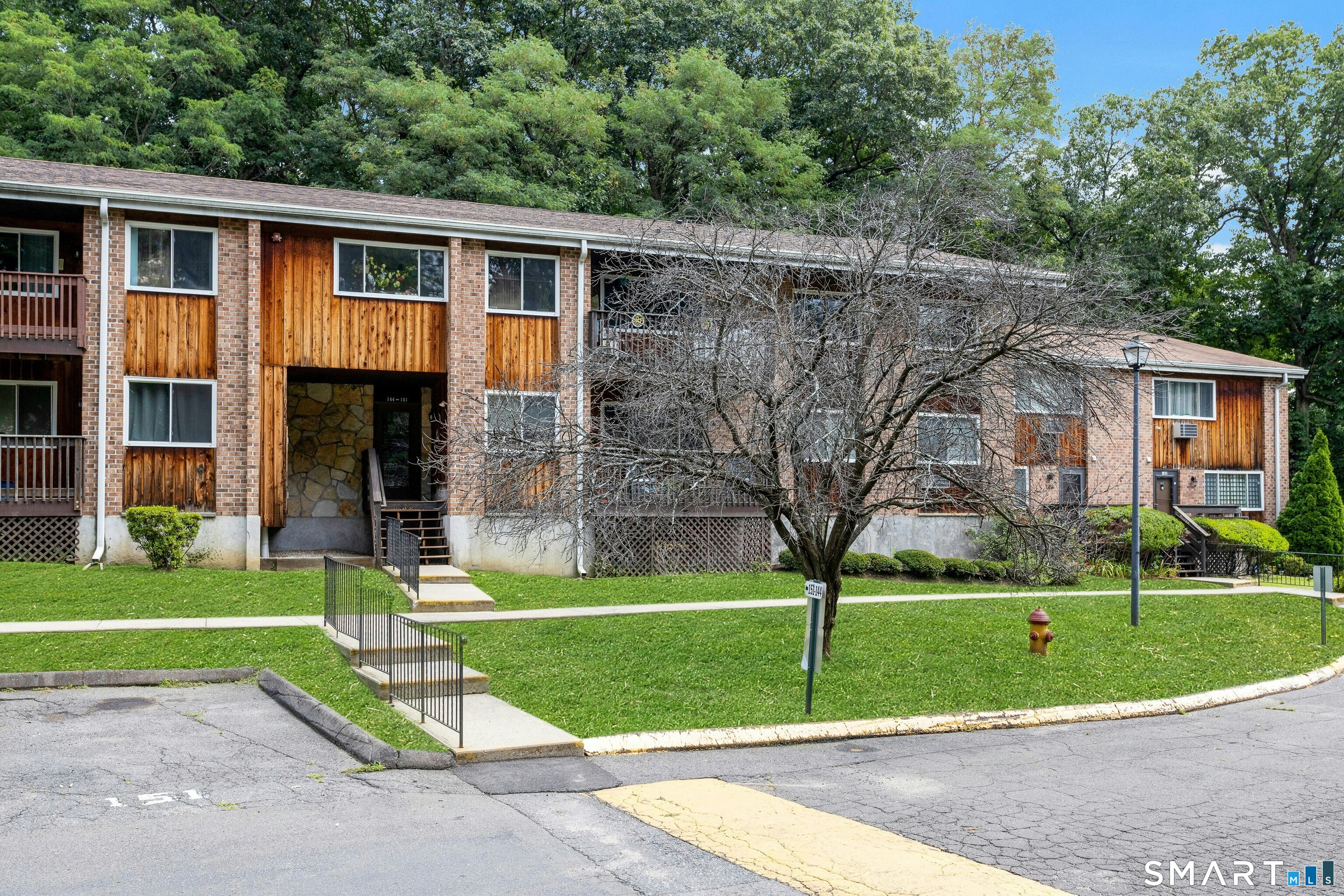 333 Vincellette Street Bridgeport CT 06606