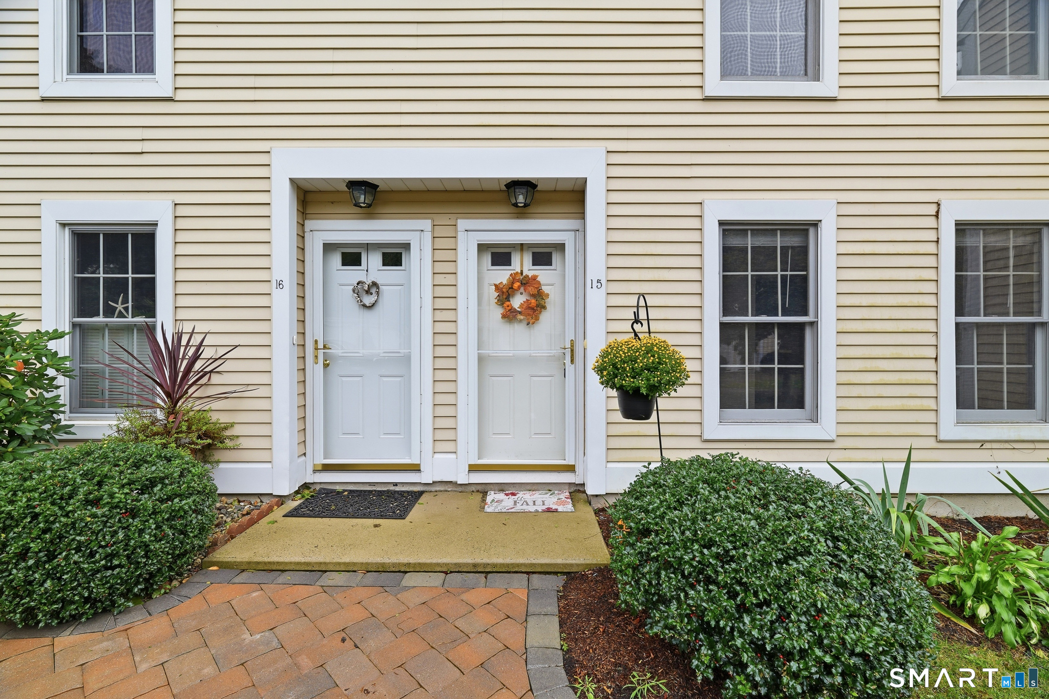 54 Rope Ferry Road Waterford CT 06385