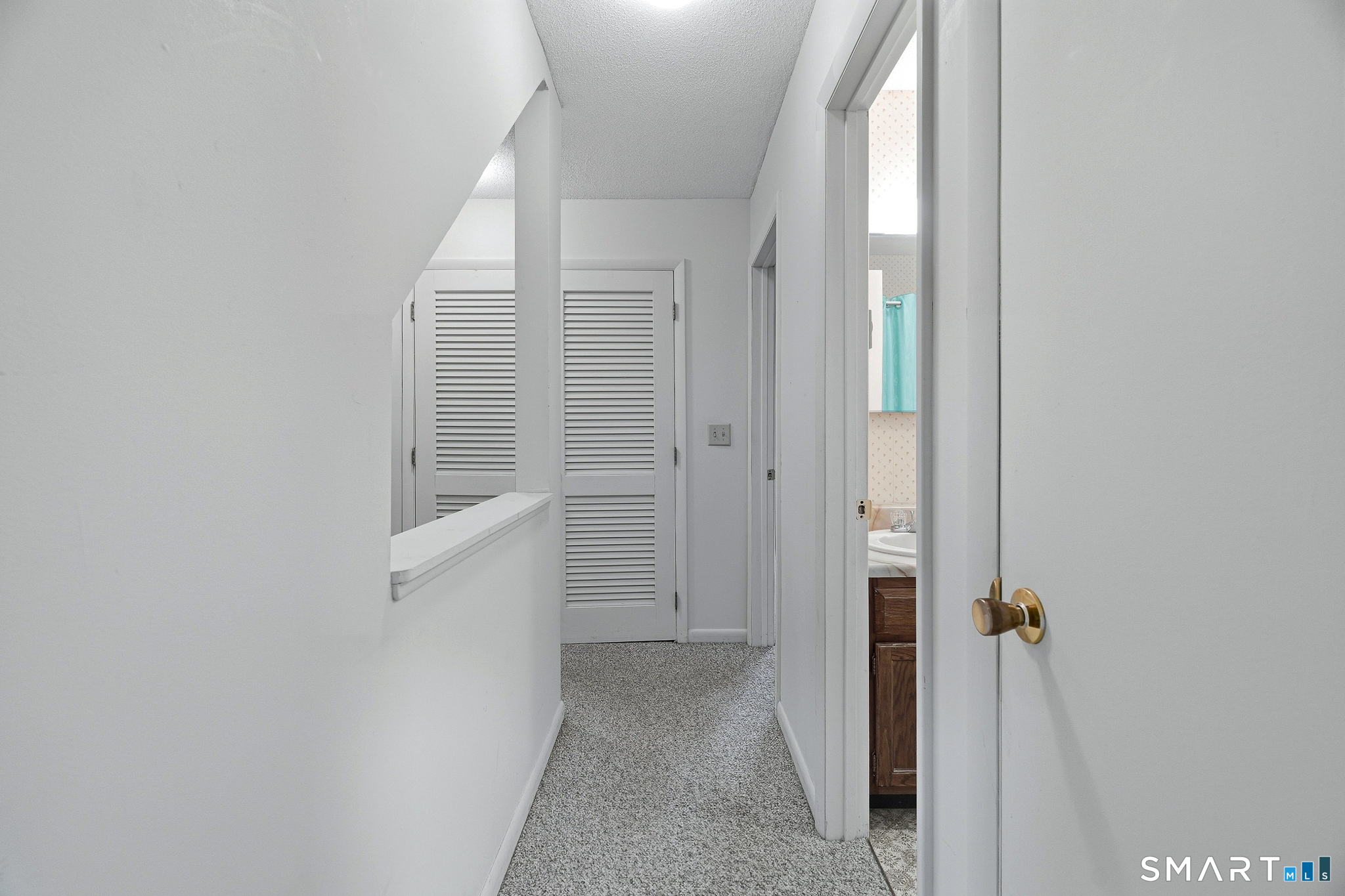 54 Rope Ferry Road Waterford CT 06385