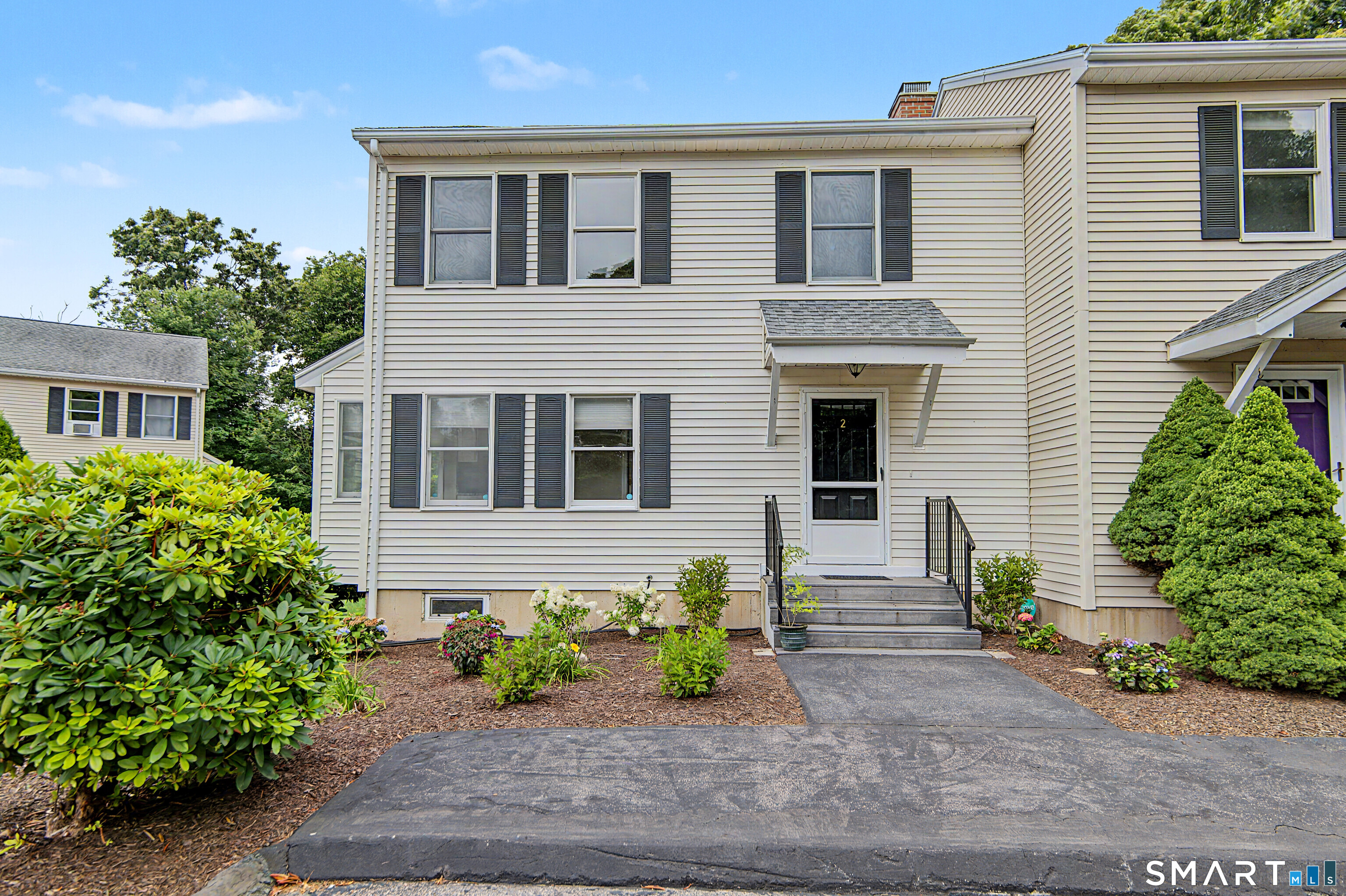 2 Castle Meadow Drive Stonington CT 06379