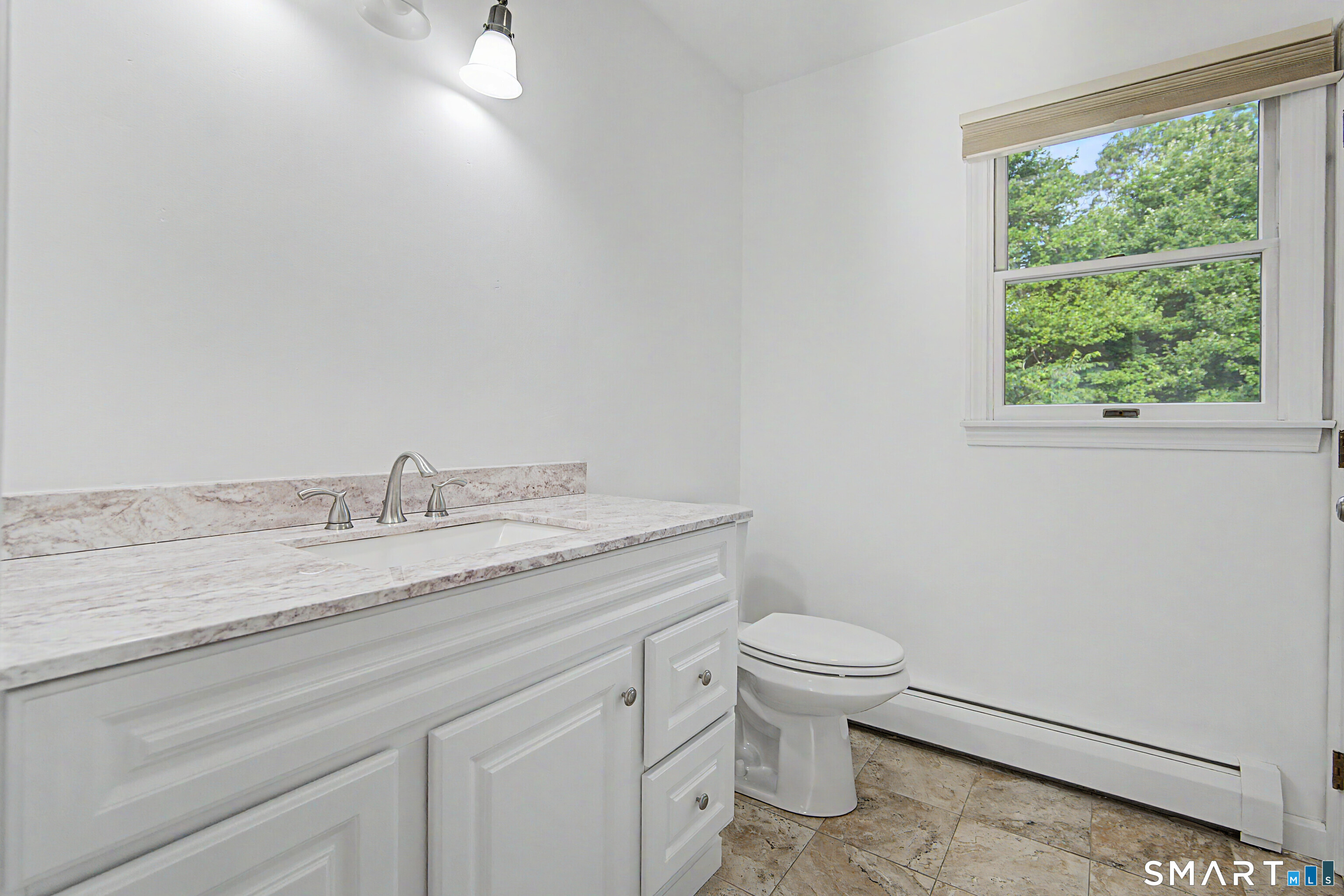 2 Castle Meadow Drive Stonington CT 06379