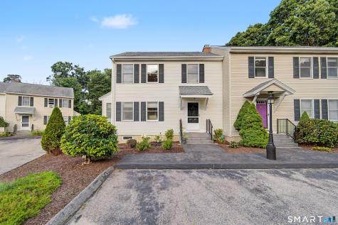 2 Castle Meadow Drive Stonington CT 06379
