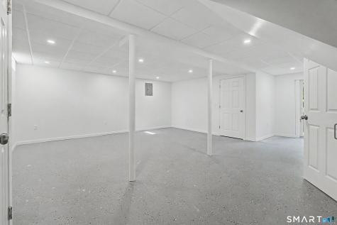2 Castle Meadow Drive Stonington CT 06379