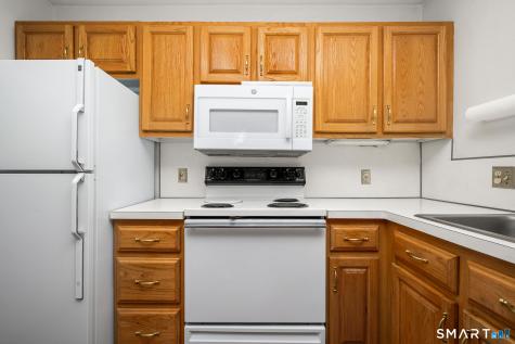 915 Heritage Village Southbury CT 06488