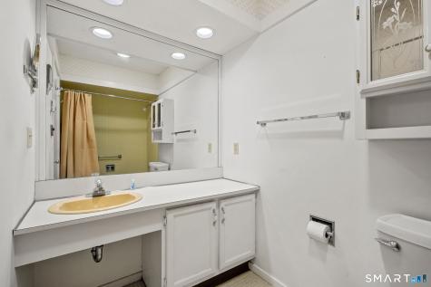 915 Heritage Village Southbury CT 06488