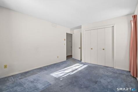 915 Heritage Village Southbury CT 06488