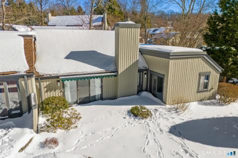 915 Heritage Village Southbury CT 06488