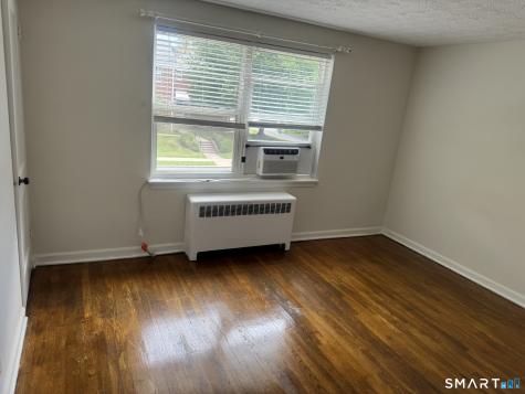 51 Arnold Way West Hartford CT 06119