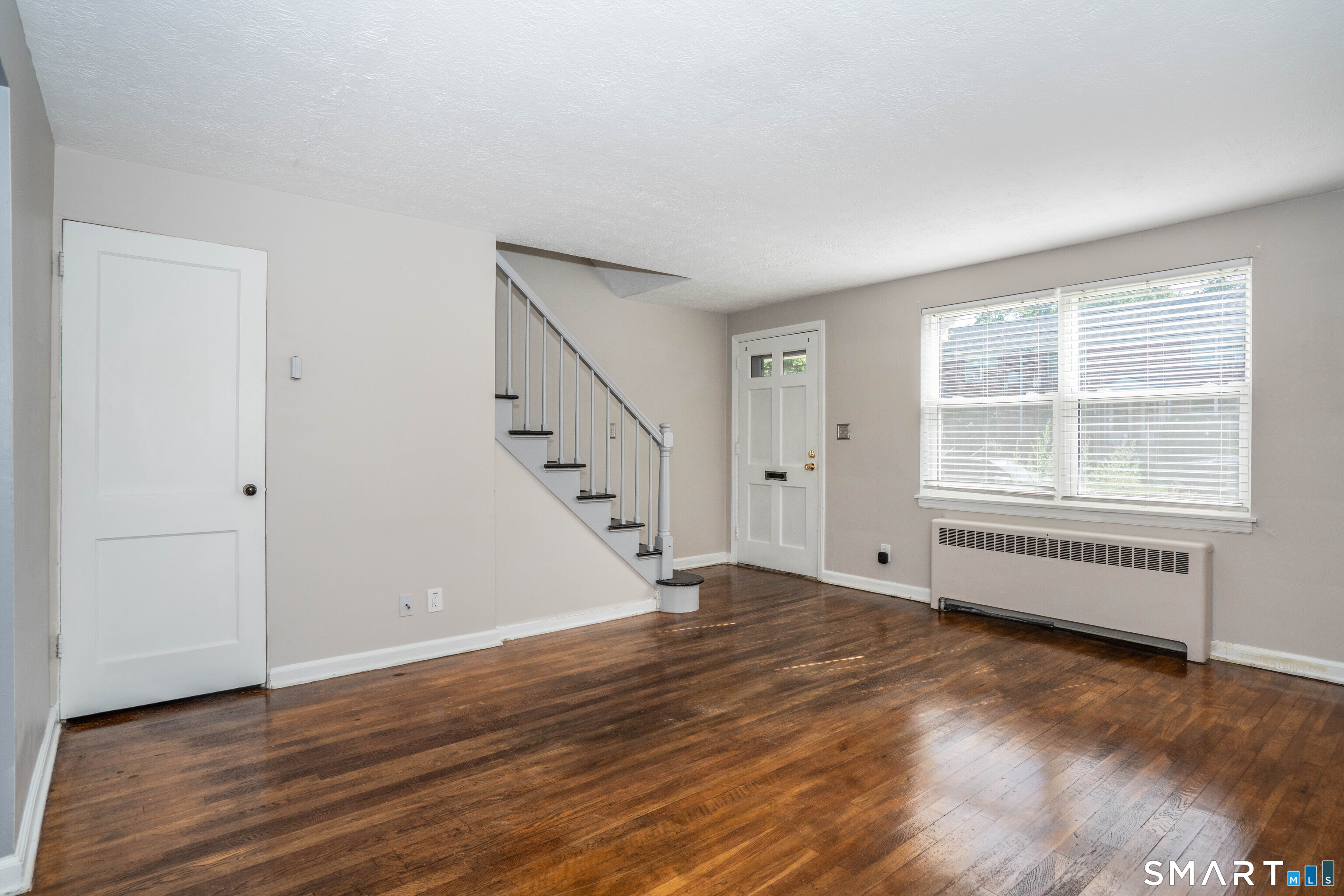 51 Arnold Way West Hartford CT 06119