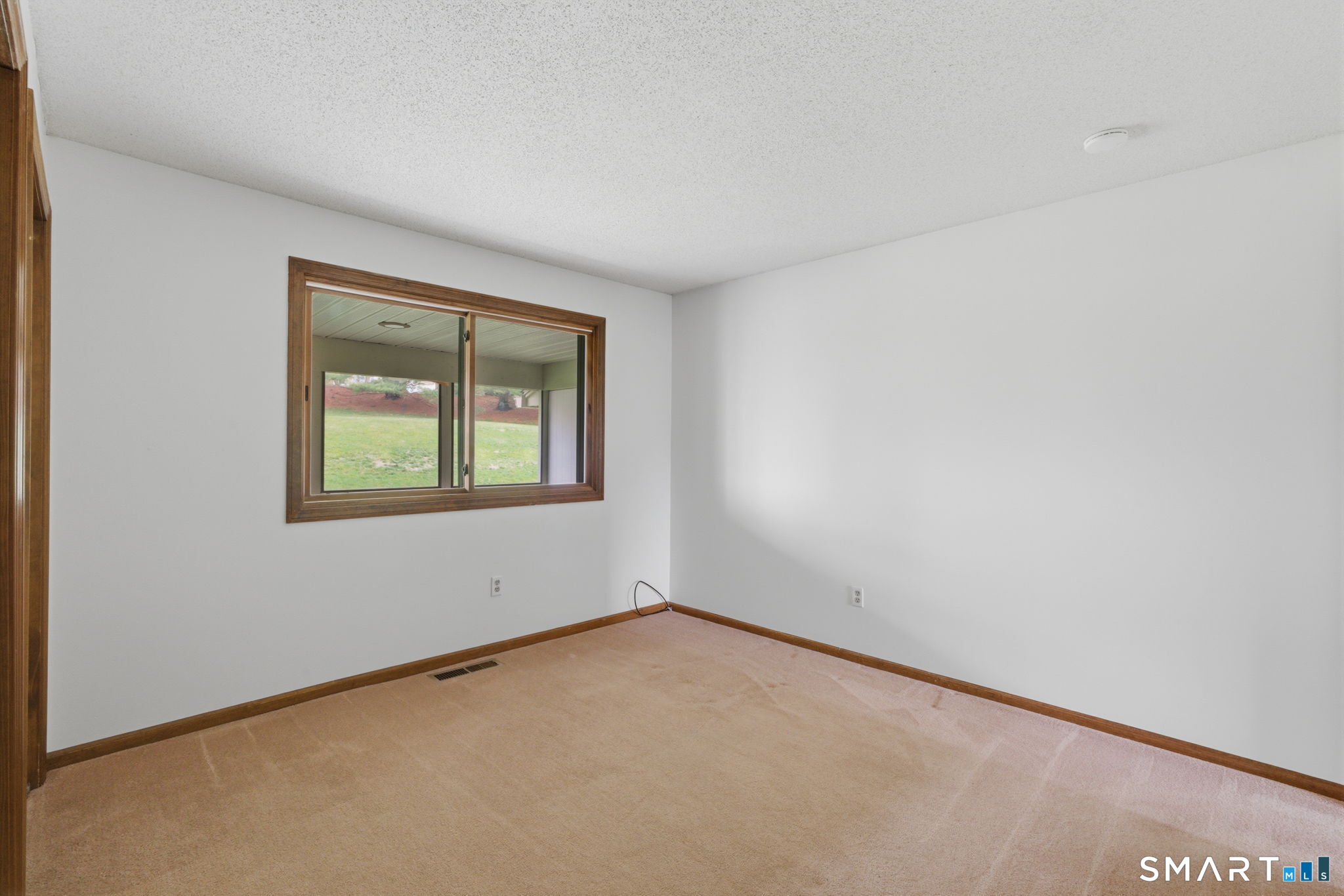 1301 Summer Hill Drive South Windsor CT 06074