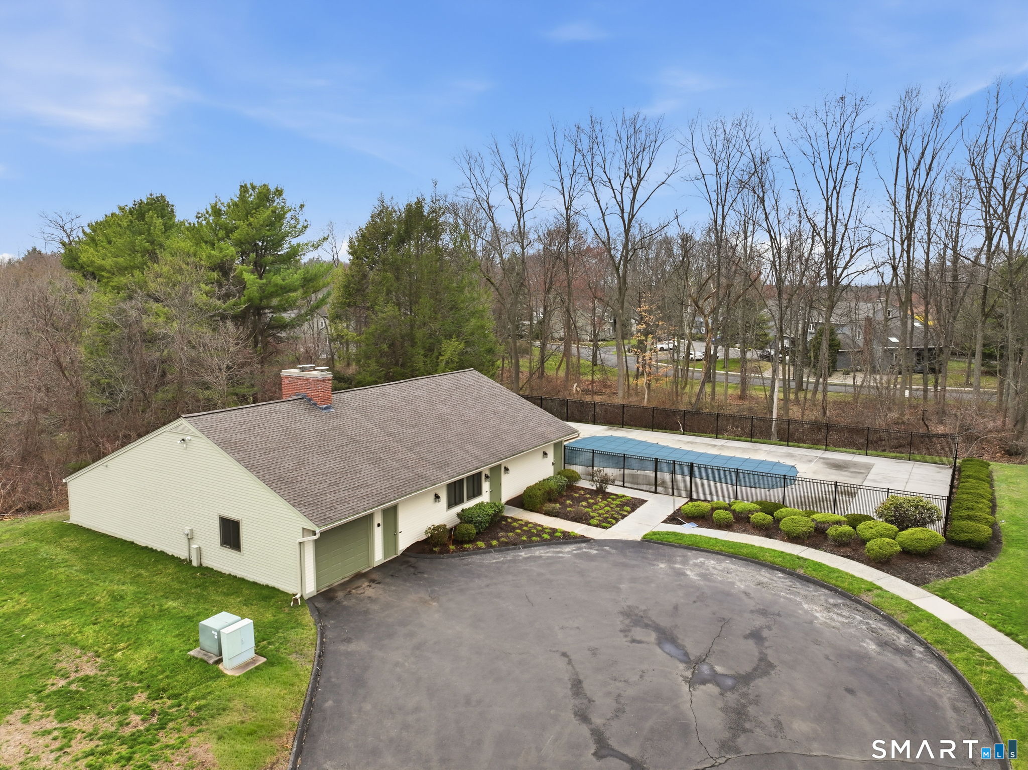 1301 Summer Hill Drive South Windsor CT 06074