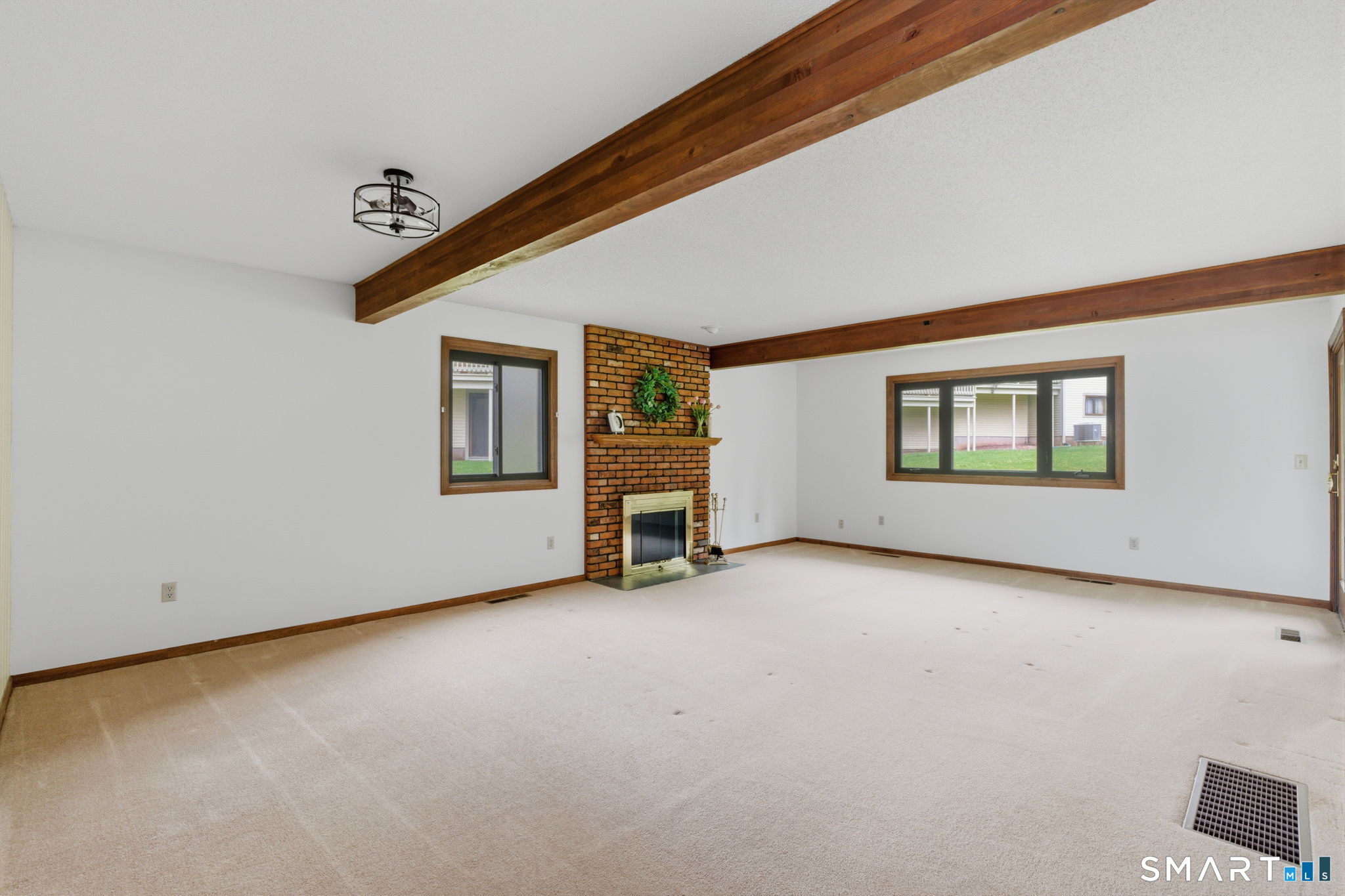 1301 Summer Hill Drive South Windsor CT 06074