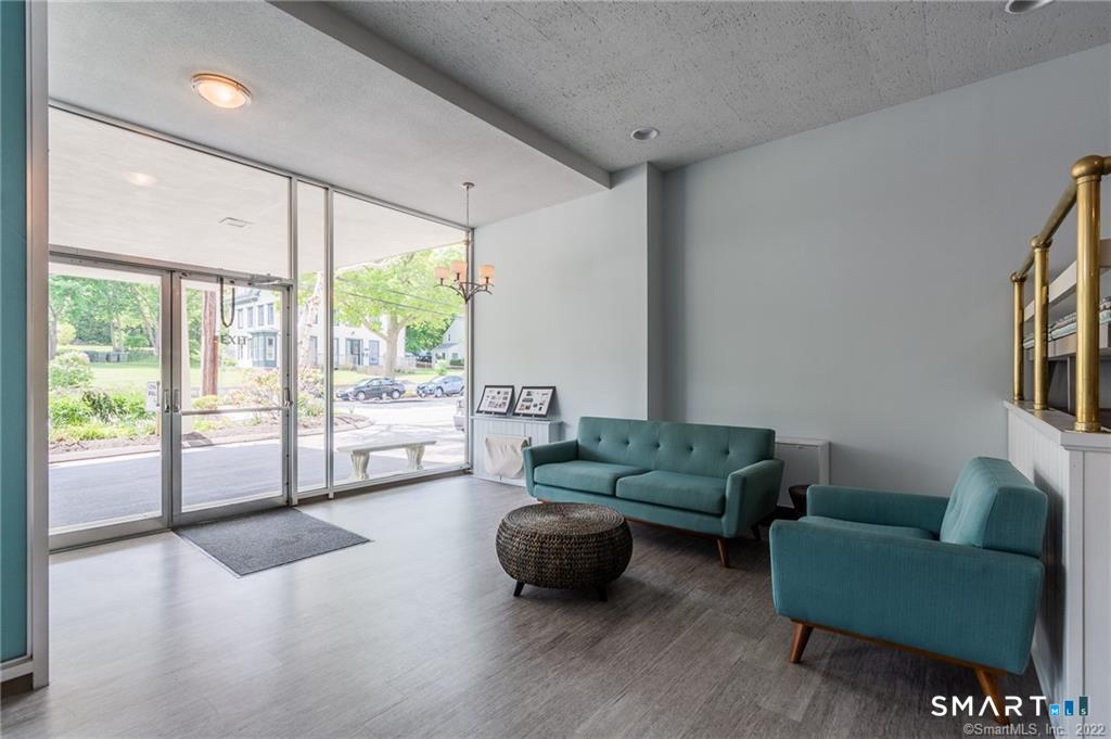 292 Pequot Avenue New London CT 06320