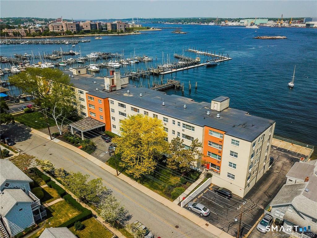 292 Pequot Avenue New London CT 06320