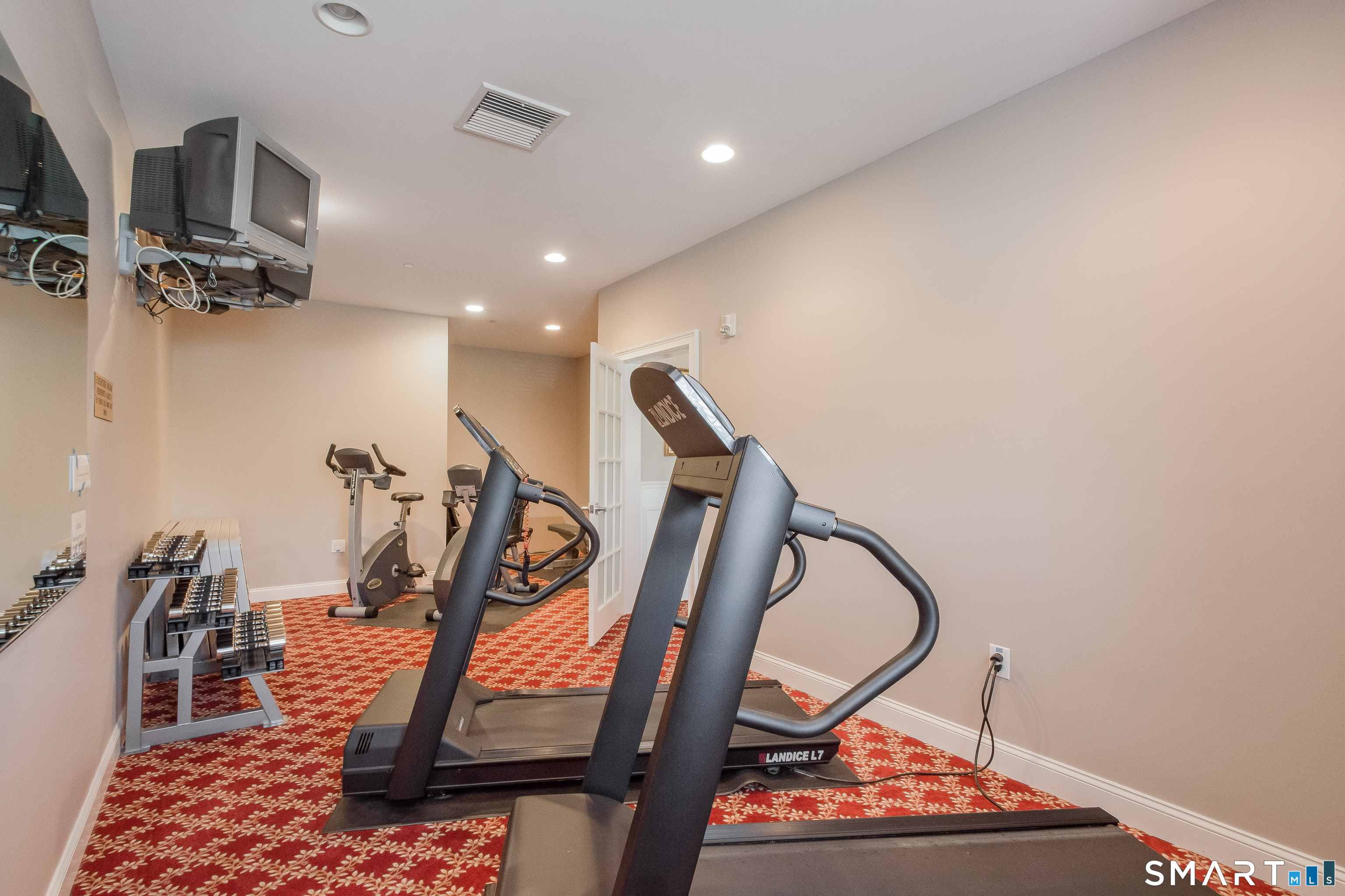237 Fern Street West Hartford CT 06119