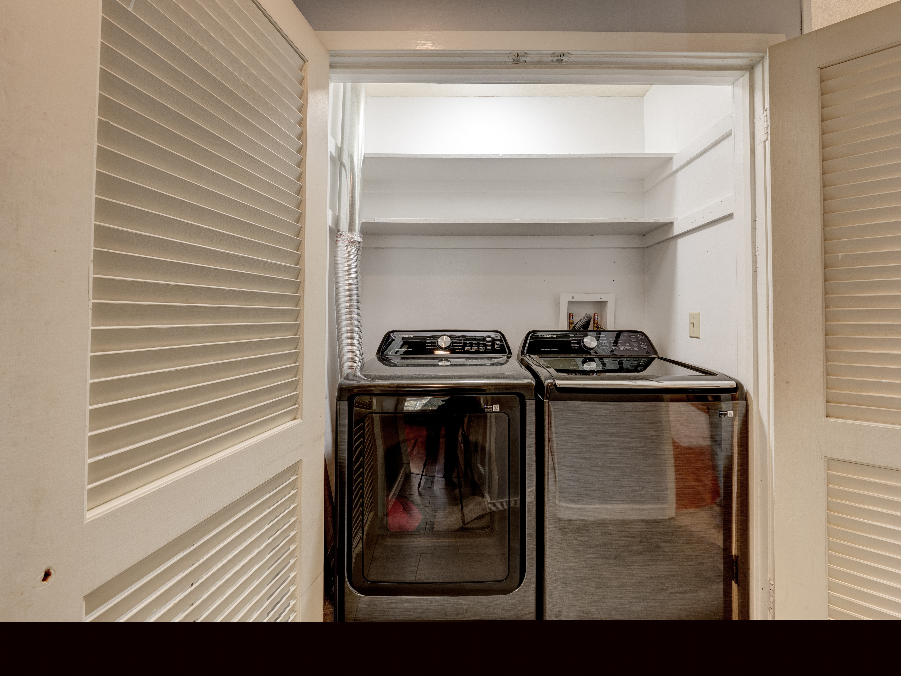 26 Forest Hill Drive Simsbury CT 06070