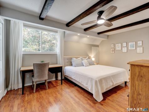 26 Forest Hill Drive Simsbury CT 06070