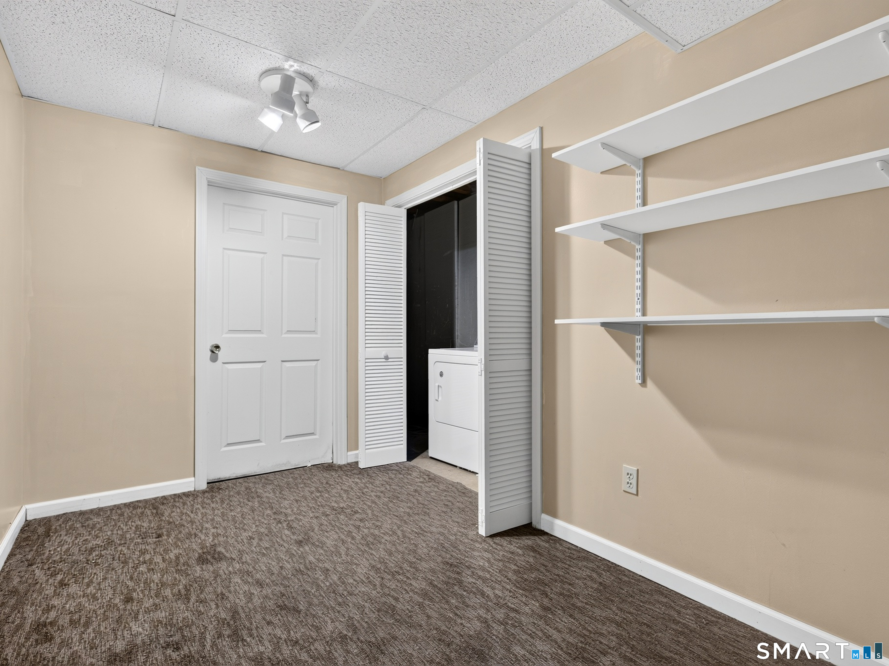 144 Watch Hill Road Branford CT 06405
