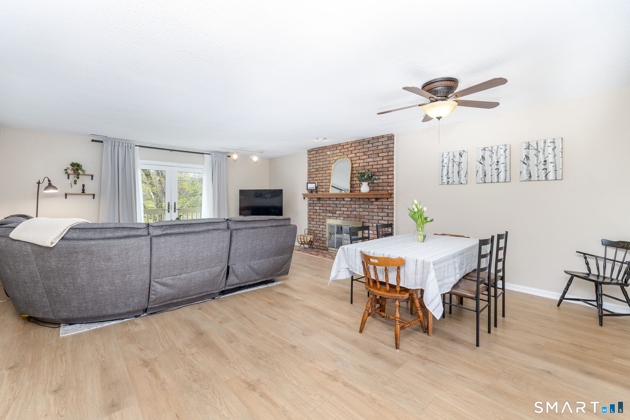 204 Summer Hill Drive South Windsor CT 06074