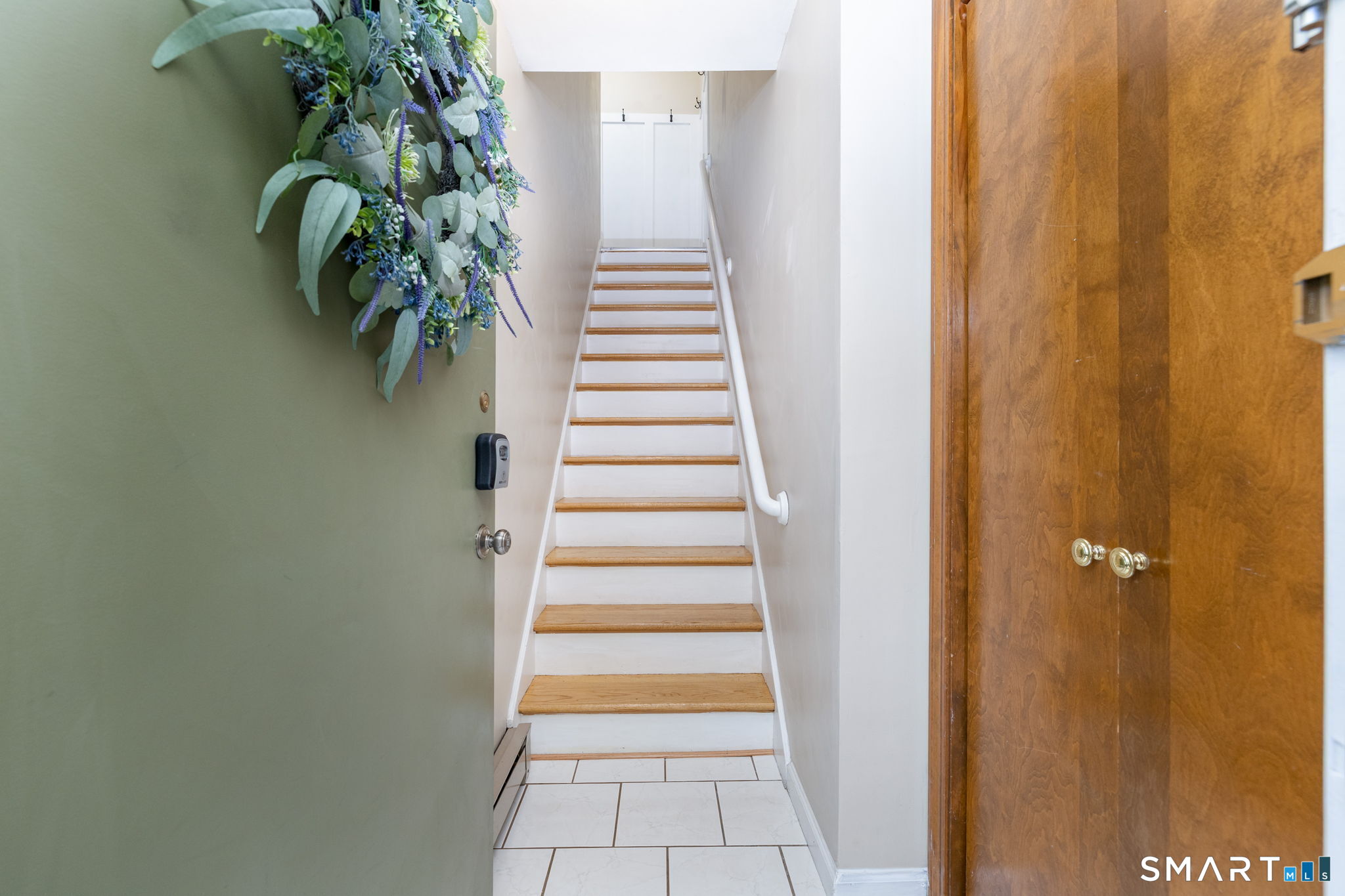 204 Summer Hill Drive South Windsor CT 06074