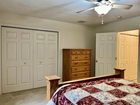 7 Trading Cove Circle Norwich CT 06360