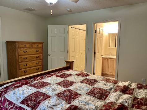 7 Trading Cove Circle Norwich CT 06360